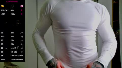 Max online show from February 14, 4:21 pm