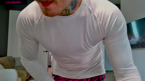 Max online show from March 29, 1:13 pm