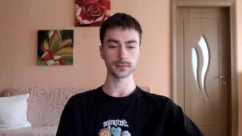 Tom online show from June 1, 12:06 pm