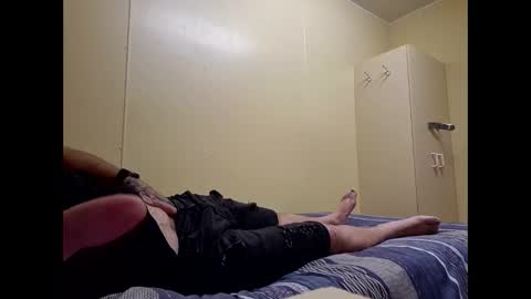 whiteboi9284 online show from October 23, 11:27 pm