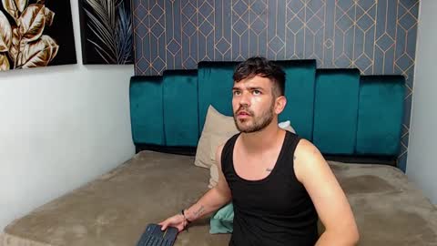 Dylan white online show from February 11, 12:06 am