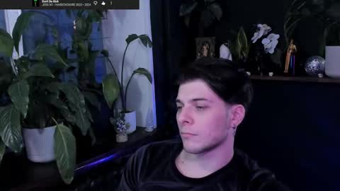 Gus online show from January 12, 9:55 pm