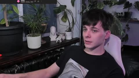 Gus online show from February 22, 7:03 pm