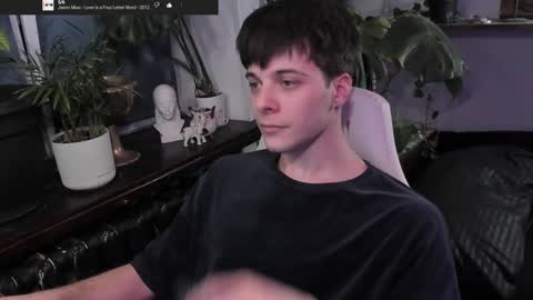 Gus online show from March 6, 8:48 pm