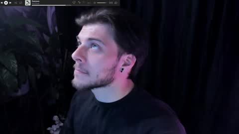 Gus online show from April 16, 10:34 pm