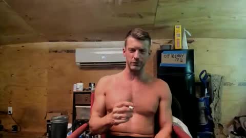 whocaresnotme1 online show from June 4, 9:32 pm