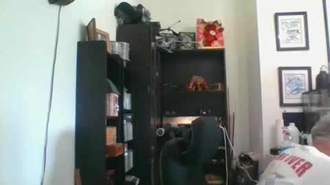 whs4fem online show from April 11, 6:01 pm