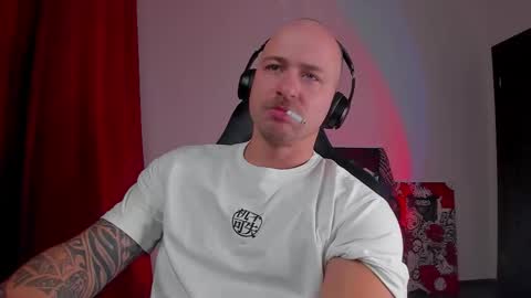 VI online show from November 3, 4:08 pm