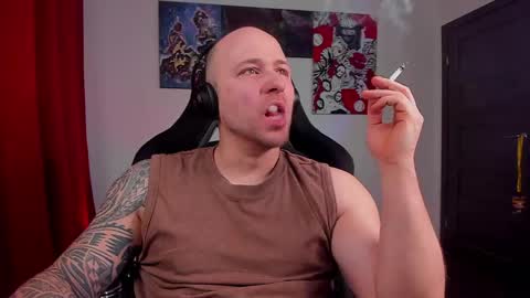 VI online show from April 23, 6:31 pm