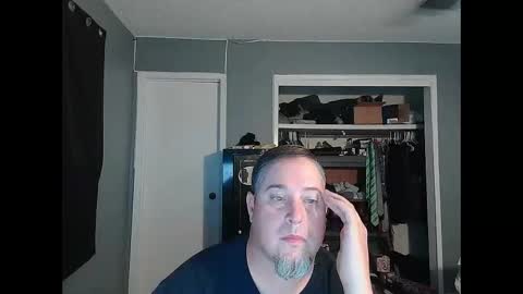 whydoidothis77 online show from October 28, 1:17 am