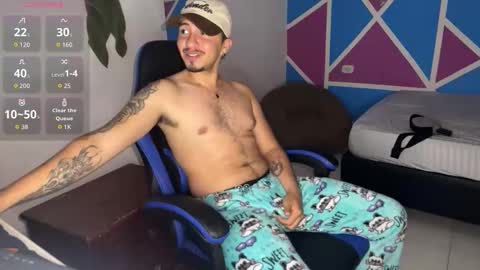 wild_cowboyy online show from March 18, 3:45 am