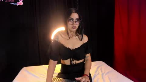 Call me Luna  online show from June 6, 1:17 pm