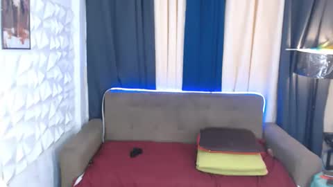 pauleen online show from October 6, 8:04 pm