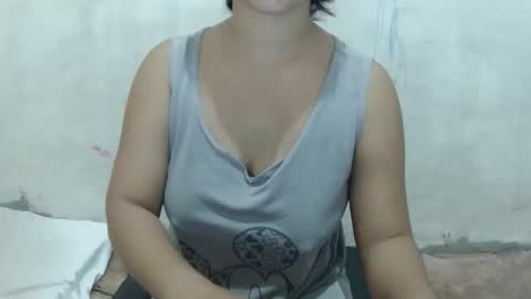 wildpoohkhaye online show from March 1, 2:49 am