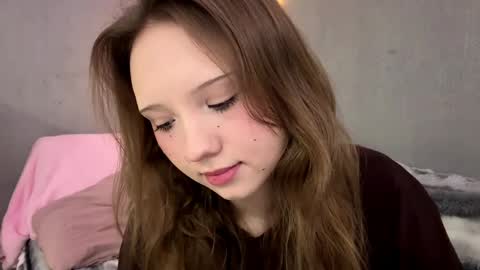 Olivia online show from March 29, 3:13 pm