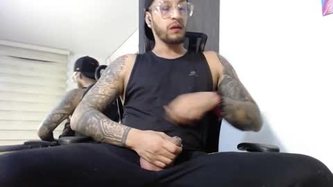 lewis21 online show from February 26, 4:49 am