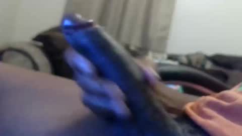 Snapshot of willied1985 chatting on October 13, 11:23 am willy d bbc uncut bigdick edging online show from October 13, 11:23 am