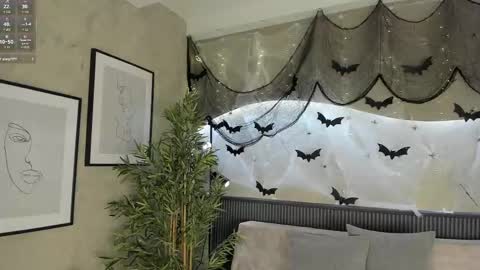 Ms Willow online show from October 23, 12:28 pm