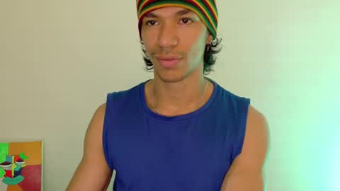 willy_veins online show from June 2, 4:36 am