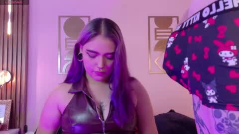 Winchester Hanna online show from April 26, 9:12 pm
