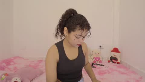  Winnifer Gonzalez  online show from July 3, 3:33 am