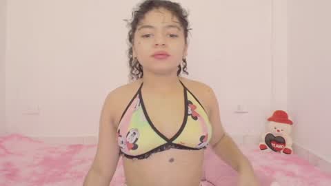  Winnifer Gonzalez  online show from July 7, 7:56 am