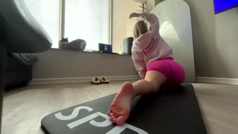 Winter rayne online show from April 2, 5:53 pm