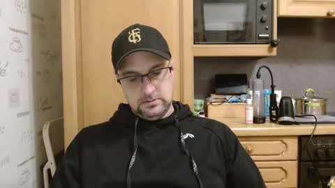 Snapshot of wirzwei8883 chatting on December 23, 8:03 pm Dirty online show from December 23, 8:03 pm