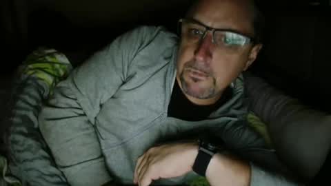 Snapshot of wirzwei8883 chatting on September 24, 7:09 pm Dirty online show from September 24, 7:09 pm