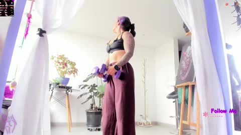     Luna Violeta  A r t i s t  online show from October 24, 3:57 pm