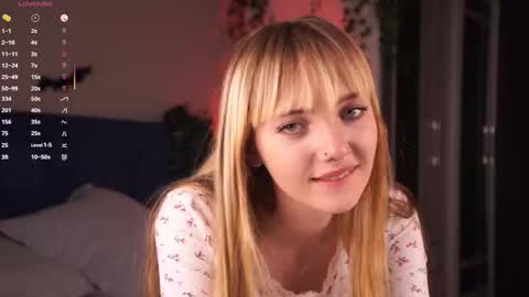 Hollis online show from November 4, 10:11 pm