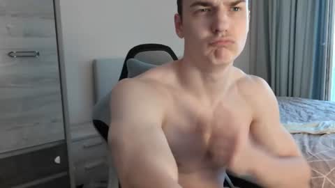 WizLoverr online show from June 29, 5:12 pm