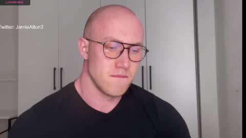 Wlademar online show from February 15, 3:31 am