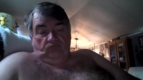wldlife online show from July 12, 1:03 pm
