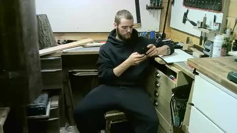 wolf021221 online show from October 24, 6:08 pm