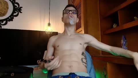  W O L F  online show from April 13, 11:25 am