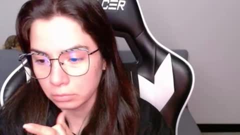 Alex online show from April 22, 2:52 am