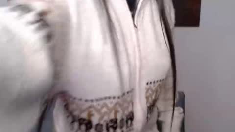 Alex online show from December 16, 2:41 am