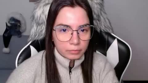 Alex online show from December 15, 2:40 am