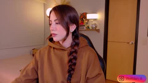   online show from January 12, 3:35 am