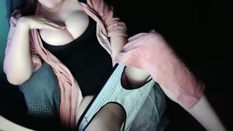 Jess online show from November 25, 3:27 am