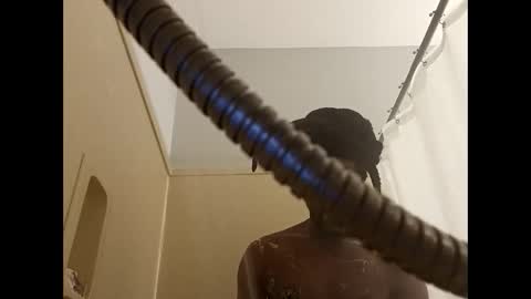 Woodpipe69 online show from November 9, 3:10 am