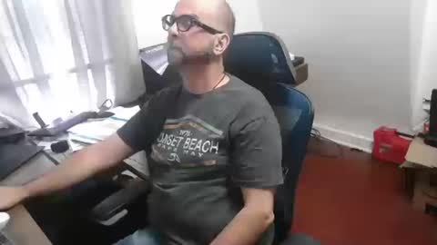 woodworker6473 online show from October 15, 1:01 pm