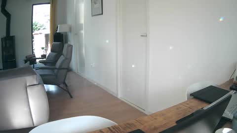 woodwurm and Snoeske online show from March 7, 10:24 am