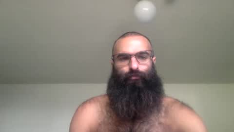 woof_wolf37 online show from April 11, 3:38 pm