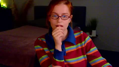 Rebecy online show from September 19, 1:59 pm