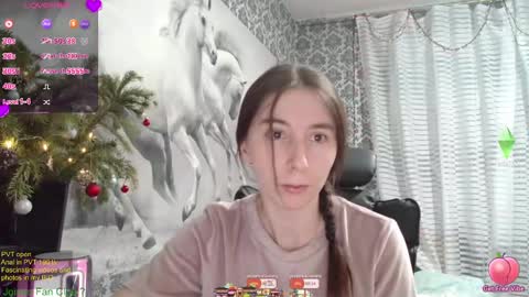 Snapshot of wow_porno_ chatting on December 3, 11:40 am Anna  online show from December 3, 11:40 am