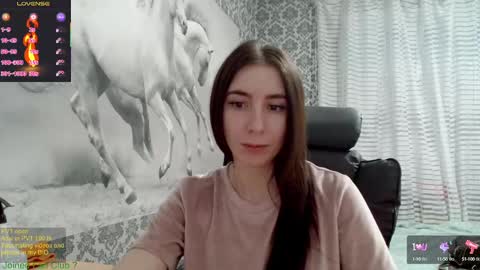 Snapshot of wow_porno_ chatting on February 25, 1:32 pm Anna  online show from February 25, 1:32 pm