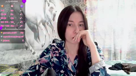 Snapshot of wow_porno_ chatting on February 11, 3:29 pm Anna  online show from February 11, 3:29 pm