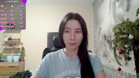 Snapshot of wow_porno_ chatting on December 28, 12:35 pm Anna  online show from December 28, 12:35 pm